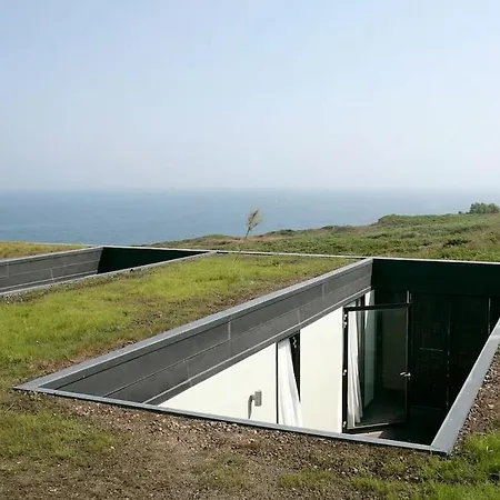 Overlooking The Cantabrian Sea Appartamento Loredo